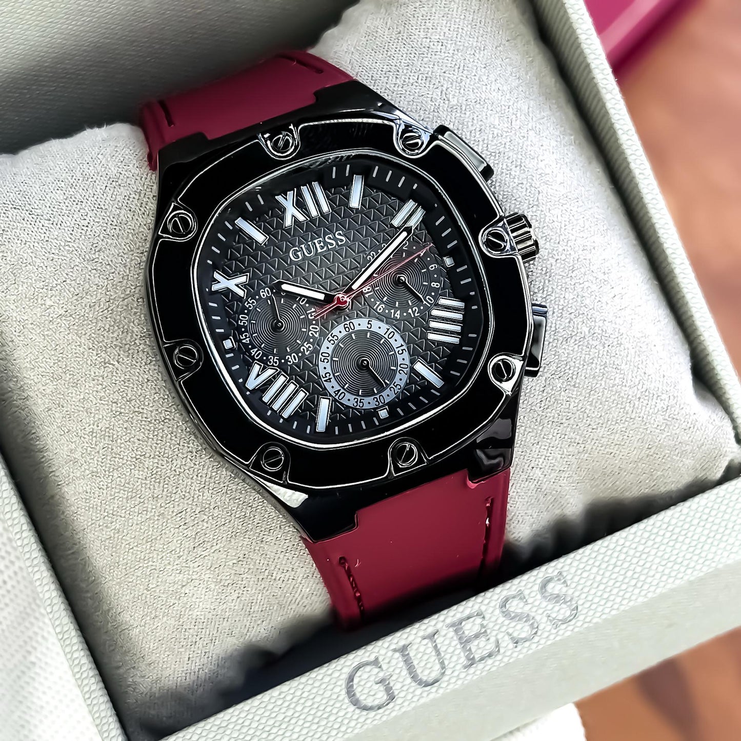 GUESS WATCH