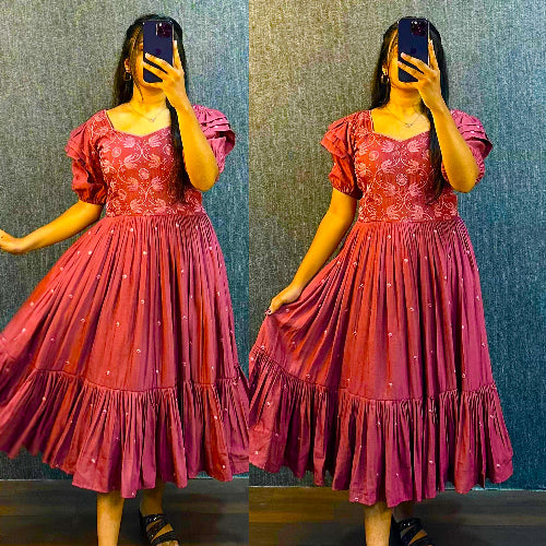MIDI FLARE EMBROIDERED DRESS