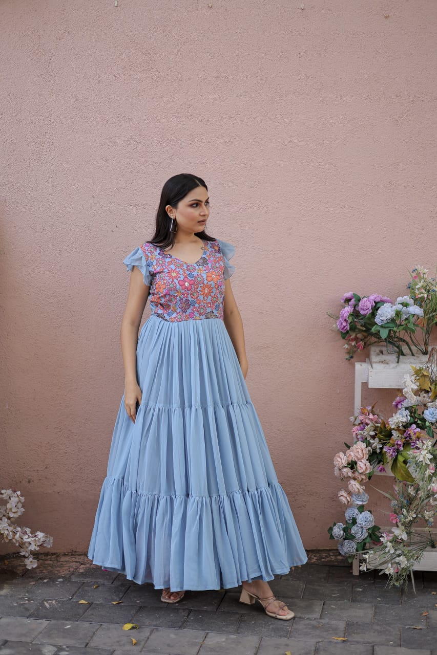 LONG FLARE MAXI DRESS