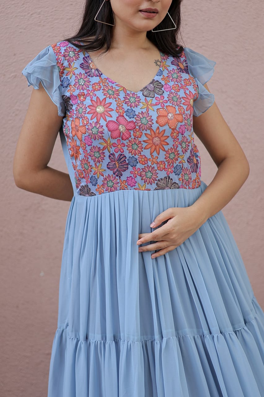 LONG FLARE MAXI DRESS